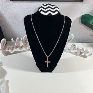 Kendra Scott Men’s Silver Cross Pendant Necklace